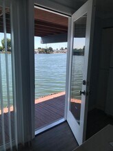 520 Fathom Dr in San Mateo, CA - Building Photo - Building Photo