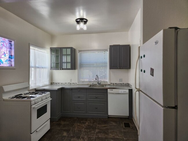 2923-2925 Martin Luther King Jr Way in Berkeley, CA - Foto de edificio - Building Photo