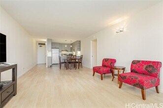 6710 Hawaii Kai Dr in Honolulu, HI - Building Photo - Building Photo