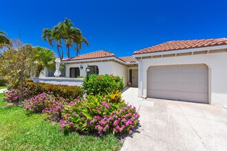 1475 Vía Miguel in Jupiter, FL - Building Photo - Building Photo