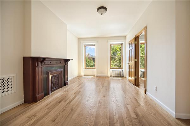 521 Macon St, Unit 2 in Brooklyn, NY - Building Photo - Building Photo