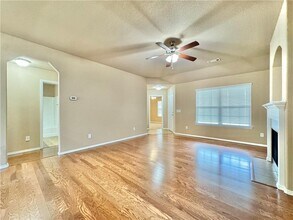 5403 SW Carlisle St in Bentonville, AR - Building Photo - Building Photo