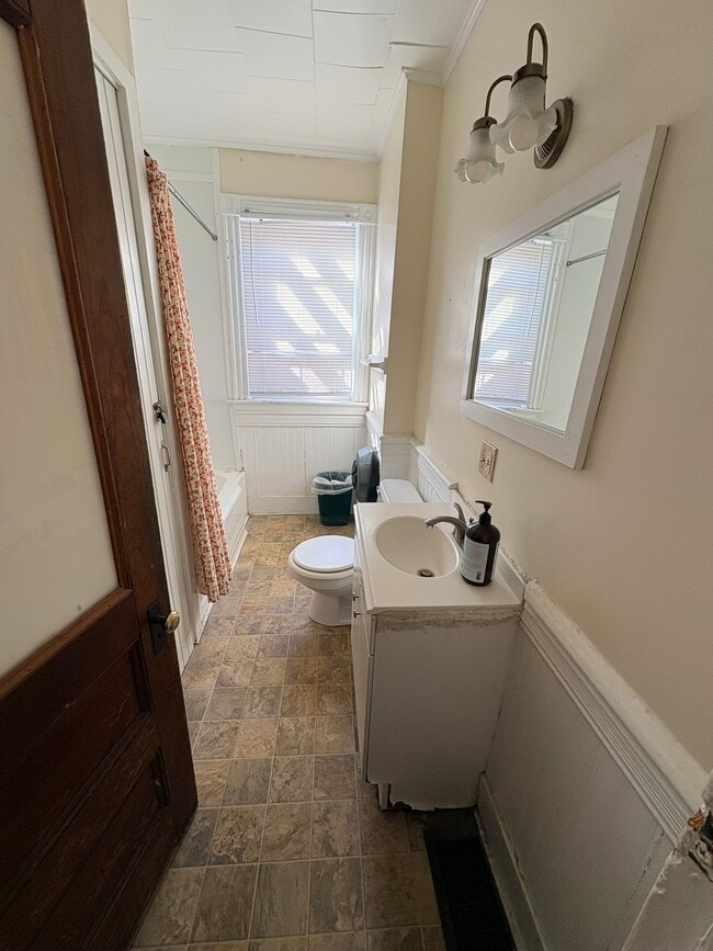 55 Buell St, Unit 10 in Burlington, VT - Building Photo - Building Photo