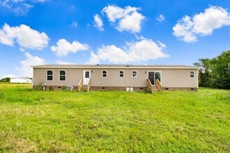 4877 Wayne Memorial Dr in Goldsboro, NC - Building Photo - Building Photo
