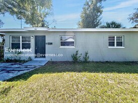 1308 Melrose Ave S in St. Petersburg, FL - Building Photo