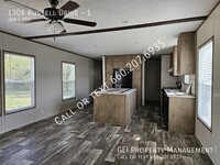 1306 Russell Dr photo'