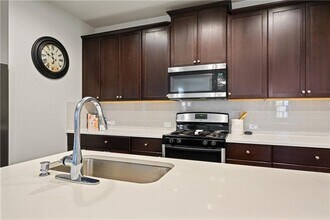 5308 Golden Canary Ln in Austin, TX - Building Photo - Building Photo