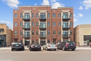 20 Conti Pkwy in Chicago, IL - Building Photo