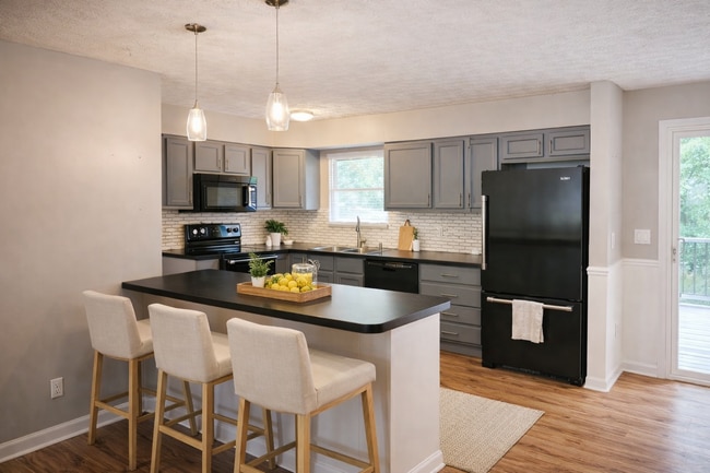 939 Cambridge Dr in Mason, OH - Building Photo - Building Photo