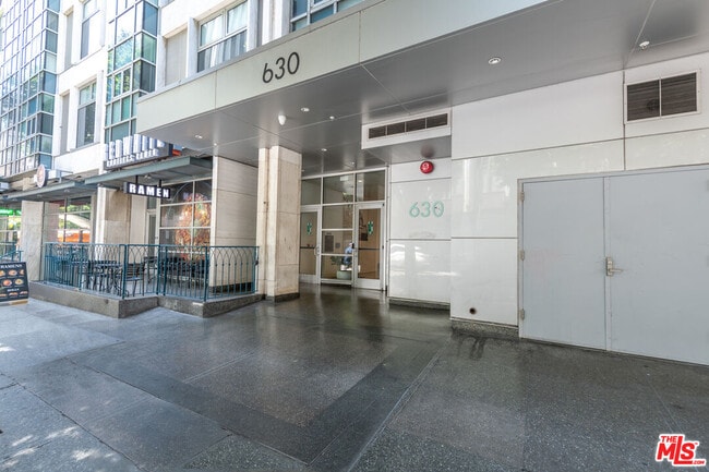 property at 630W W 6th St