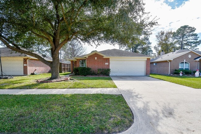 property at 11102 Kentington Oak Dr