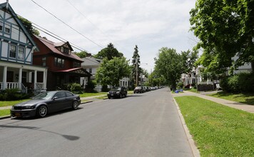 538 Myrtle Ave in Albany, NY - Building Photo - Building Photo