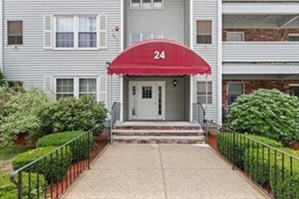property at 24 South St