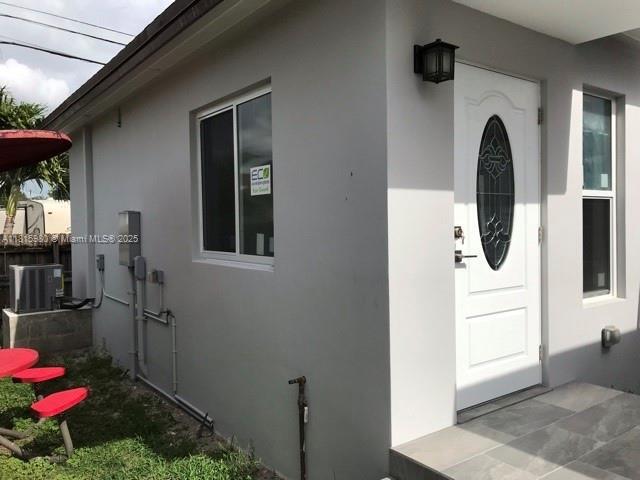 1221 SW 76th Ct in Miami, FL - Building Photo - Building Photo