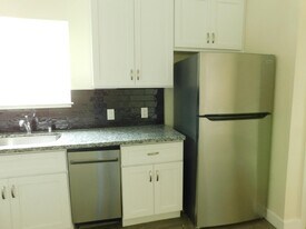 113 G St in Antioch, CA - Building Photo