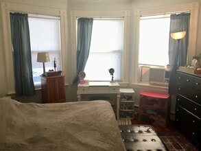 10 Chipman Ave in Melrose, MA - Building Photo - Building Photo