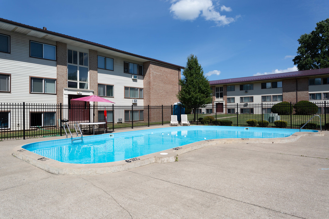 Chili Garden Apartments in Rochester, NY - Building Photo