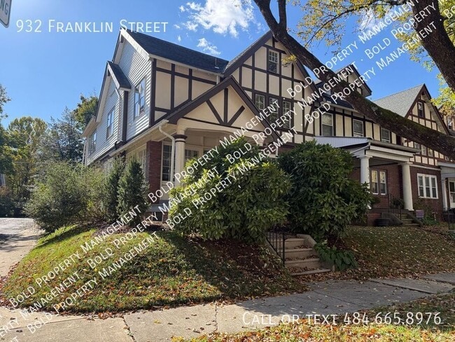 property at 932 Franklin St