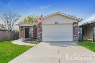 6508 Brookhaven Trail in Fort Worth, TX - Building Photo