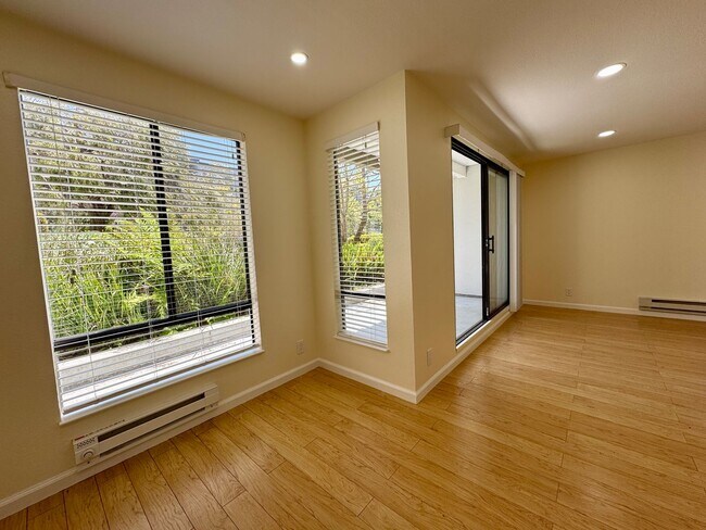 property at 4 Admiral Dr