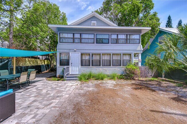 5437 Delette Ave S in Gulfport, FL - Building Photo - Building Photo