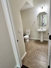 9003 Gage Dr in Austin, TX - Foto de edificio - Building Photo