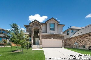11723 Bricewood Heights in San Antonio, TX - Building Photo