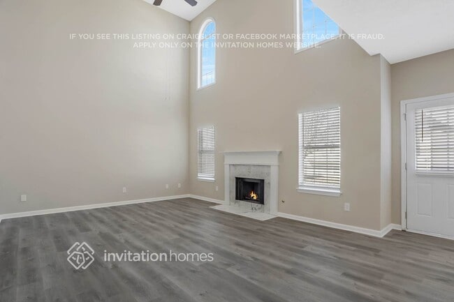 958 Ashton Oak Cir in Stone Mountain, GA - Building Photo - Building Photo