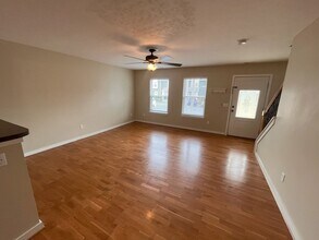1231 Poet's Ct in Harrisonburg, VA - Building Photo - Building Photo