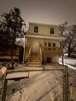 6741 S Bishop St in Chicago, IL - Building Photo