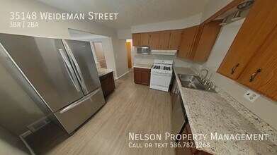 35148 Weideman St in Clinton Township, MI - Building Photo - Building Photo