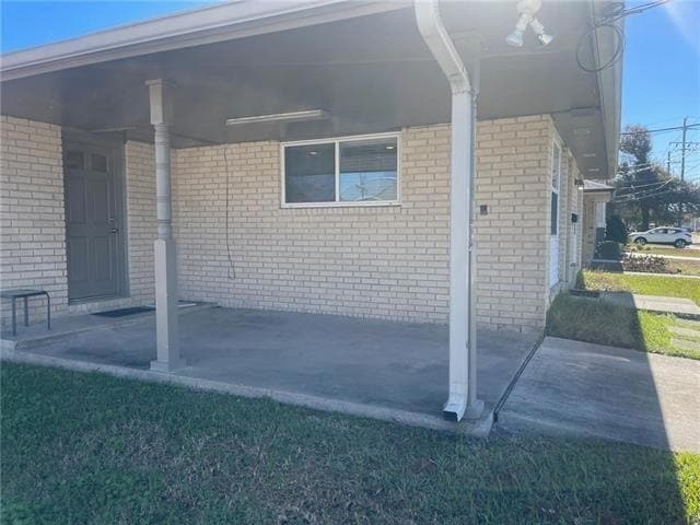 6573 Center St in New Orleans, LA - Foto de edificio - Building Photo