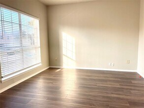 7728 Parkwood Plaza Dr in Fort Worth, TX - Building Photo - Building Photo