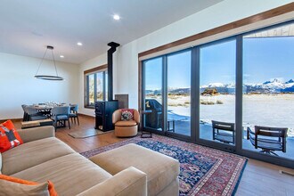 339 Wild Cat Canyon Loop in Driggs, ID - Building Photo - Building Photo