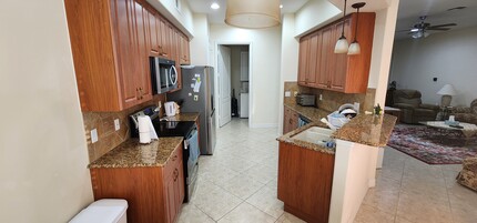 6050 Jonathans Bay Cir, Unit Jonathans Bay 302 in Ft. Myers, FL - Building Photo - Building Photo