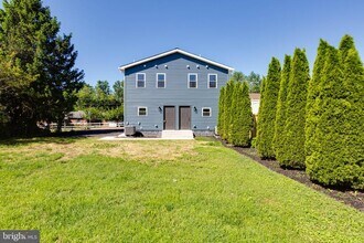 118 Winters Ln in Catonsville, MD - Building Photo - Building Photo