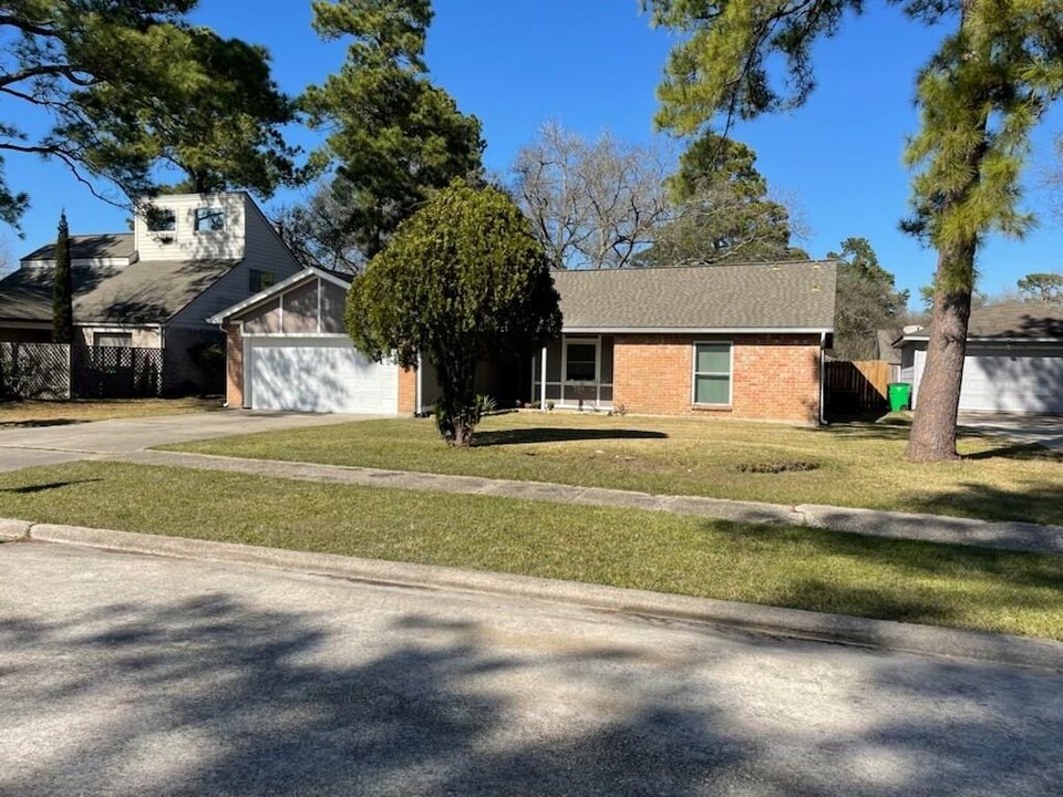 23934 Creek Ridge Dr in Spring, TX - Building Photo