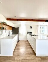 5775 W 74th St in Los Angeles, CA - Building Photo