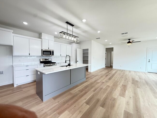 6524 21st St in Lubbock, TX - Building Photo - Building Photo