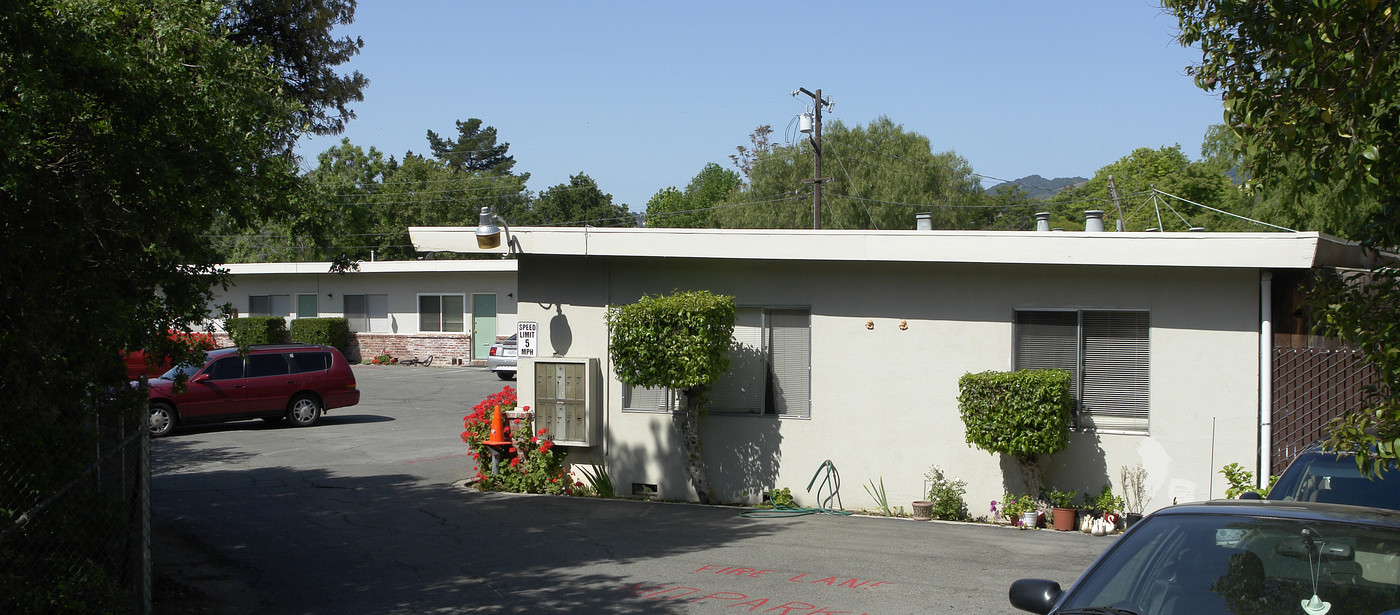 2651 Contra Costa Blvd in Pleasant Hill, CA - Building Photo