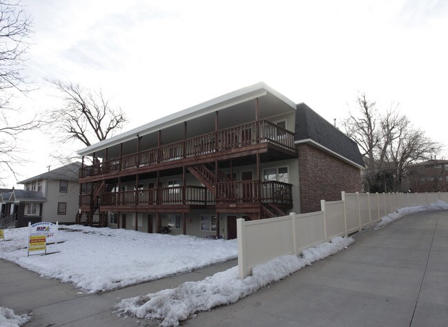 1955 G St in Lincoln, NE - Foto de edificio - Building Photo