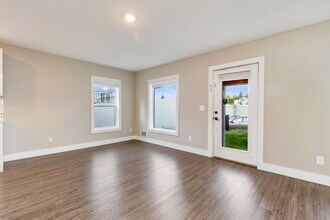 5061 37th Ave S in Seattle, WA - Building Photo - Building Photo