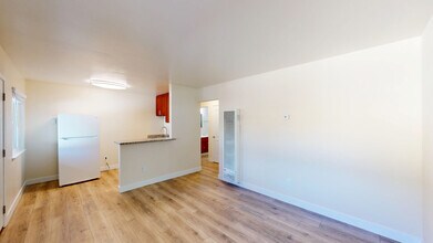 15495 Marty Dr in Glen Ellen, CA - Building Photo - Building Photo