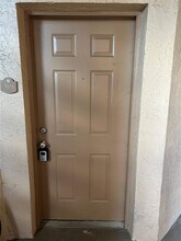 2866 S University Dr in Davie, FL - Building Photo - Building Photo