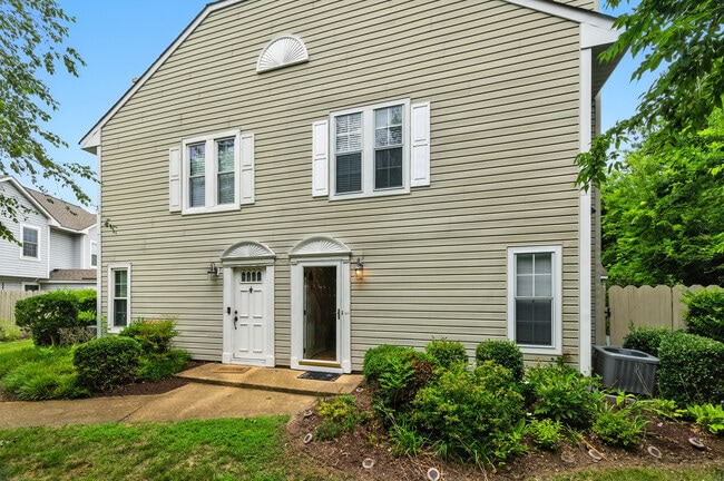 4409 Segovia Ct