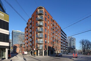 Le Carré de la Montagne in Montréal, QC - Building Photo