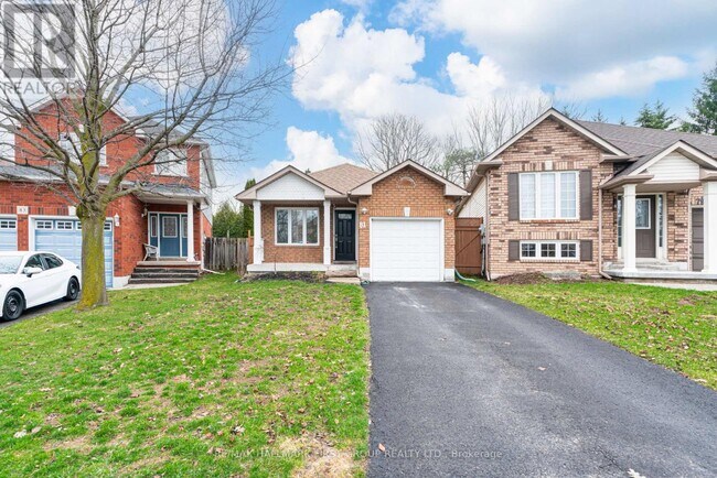 81 Sagewood Ave in Courtice, ON - Building Photo - Building Photo
