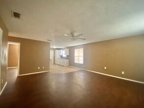 1805 38th St in Lubbock, TX - Building Photo - Building Photo