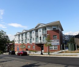 Bowen Flats in Washington, DC - Building Photo - Building Photo