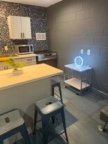 3718 Hazelwood St, Unit #15 in Las Vegas, NV - Building Photo